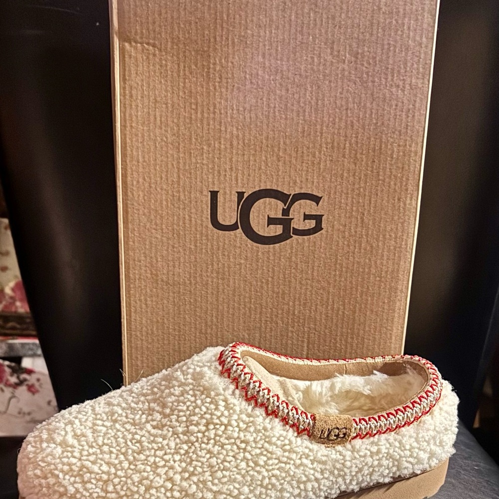 NEW Women’s 9 Ugg Tazman Maxi Curly Cream Off White Slip on Shoes Slippers